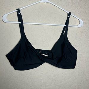 Aerie Scoop Twist Bikini Top
